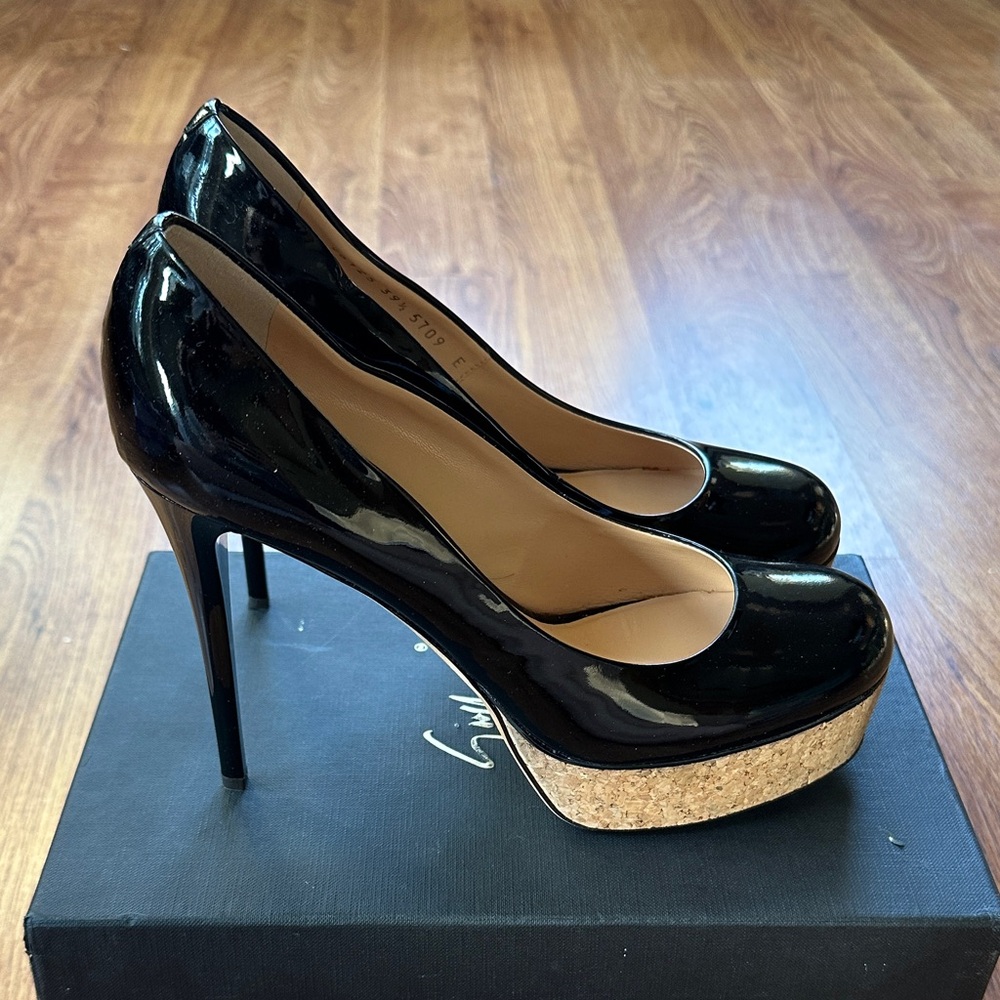 Giuseppe Zanotti Sexy Y2K Ultra High Platform Pumps Black Leather Size 39.5 NIB
